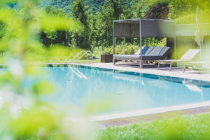 Sinnergut Holiday apartments with swimming pool in Nals, Südtirol